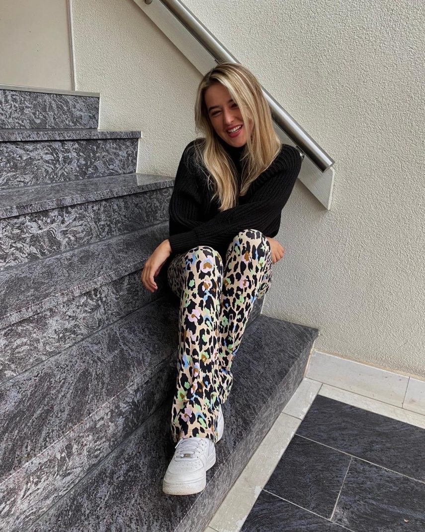 flared-pants-panter-kleurtjes